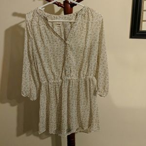 Sheer 3/4 sleeve shirt